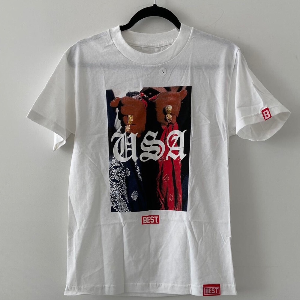 Men’s Breezy Excursion USA Tee Size Small